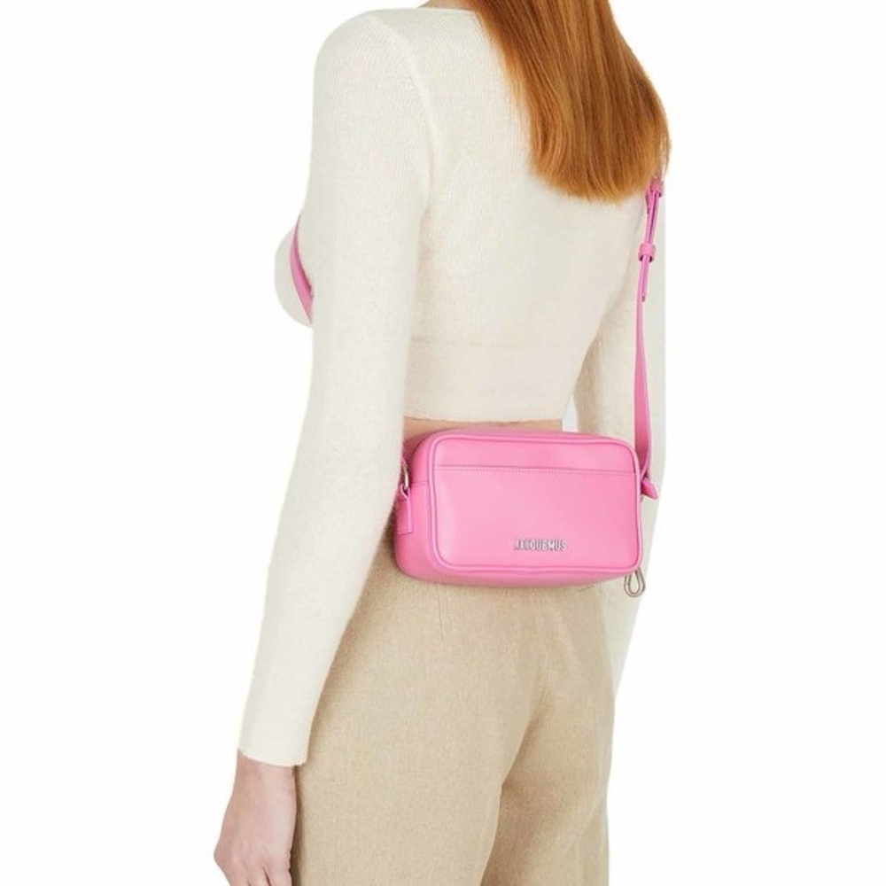 Jacquemus Vibrant Pink Baneto Bag